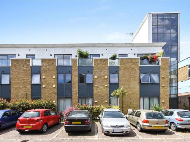 Apartment for rent in Bromley-by-Bow, Bow