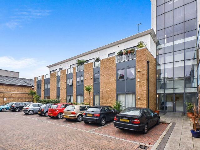 Apartment for rent in Bromley-by-Bow, Bow