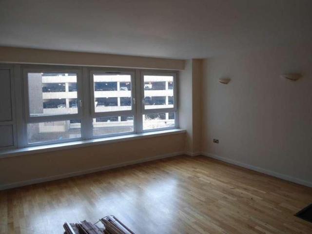 Apartment for rent in Glyndon, Shooters Hill