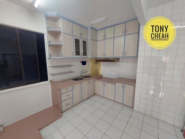 Condominium for sale in Mukim 13, Georgetown