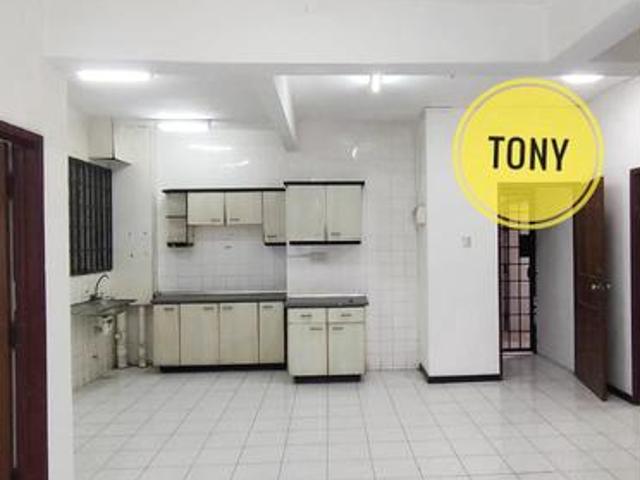 Condominium for sale in Mukim 13, Georgetown