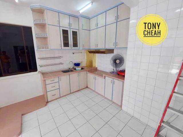 Condominium for sale in Mukim 13, Georgetown