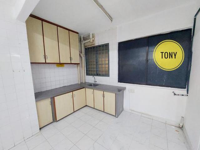 Condominium for sale in Mukim 13, Georgetown