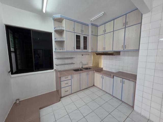 Condominium for sale in Mukim 13, Georgetown