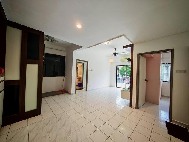 Condominium for sale in Mukim 13, Georgetown