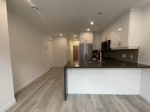 Condo for rent in Ancaster, Ontario