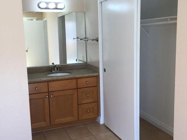 Apartment for rent in Brea, California