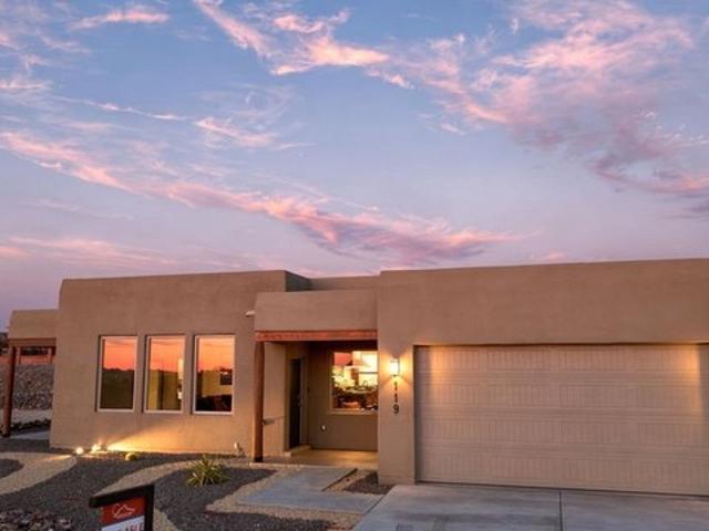 House for sale in Elephant Butte, New Mexico