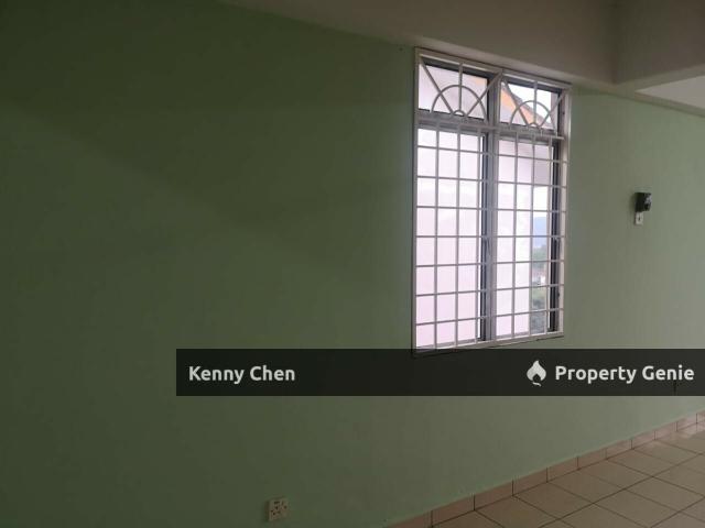 Apartment for sale in Country Heights Damansara, Kuala Lumpur