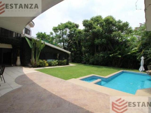 Vista Hermosa Casa CLAVE CS386