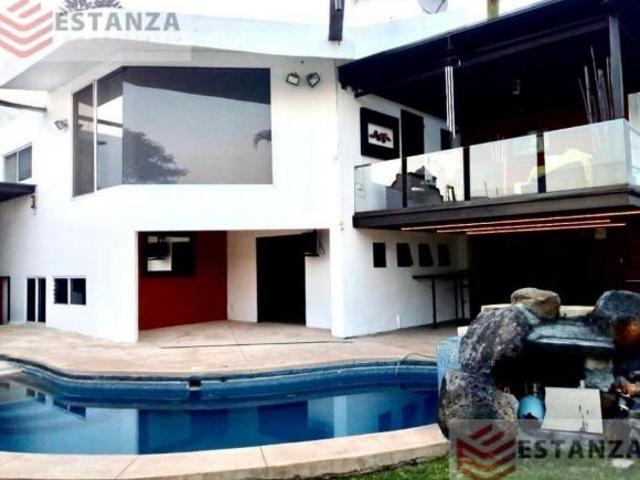 Vista Hermosa Casa CLAVE CS423
