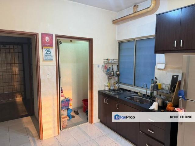 Condominium for sale in Petaling, Subang Jaya
