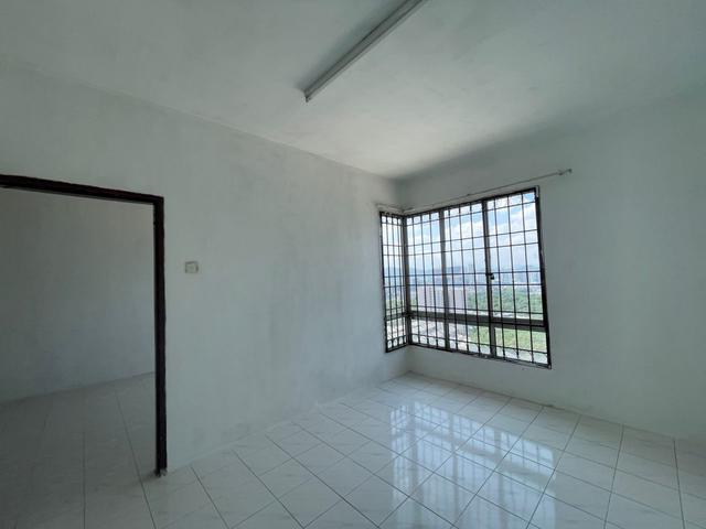 Apartment for sale in Petaling, Subang Jaya