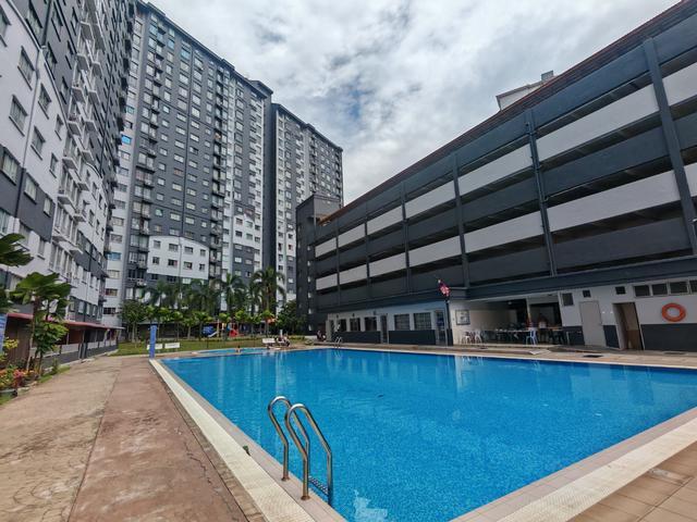 Apartment for sale in Seri Kembangan, Majlis Bandaraya Subang Jaya