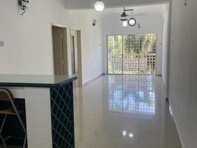 Apartment for sale in Port Klang, Selangor