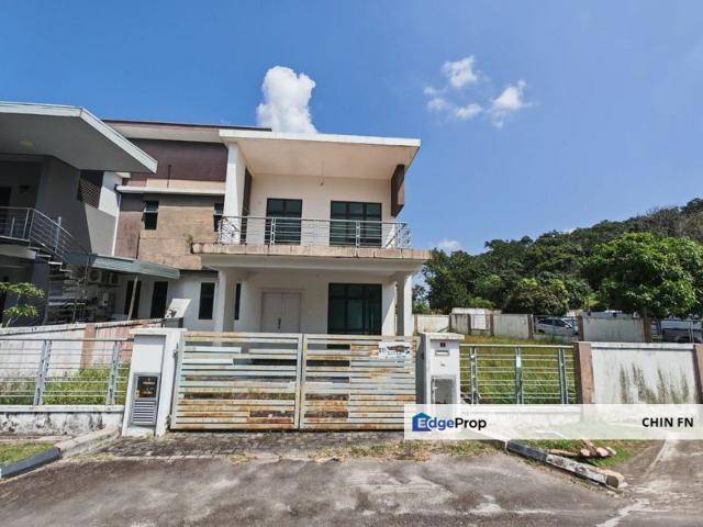 House for sale in Malaka