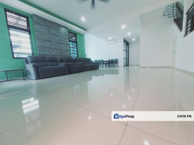 House for rent in Malaka