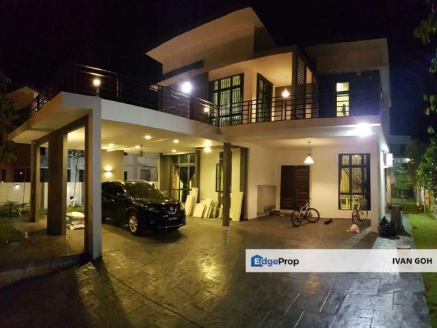 House for sale in Malaka
