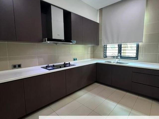 House for sale in Malaka