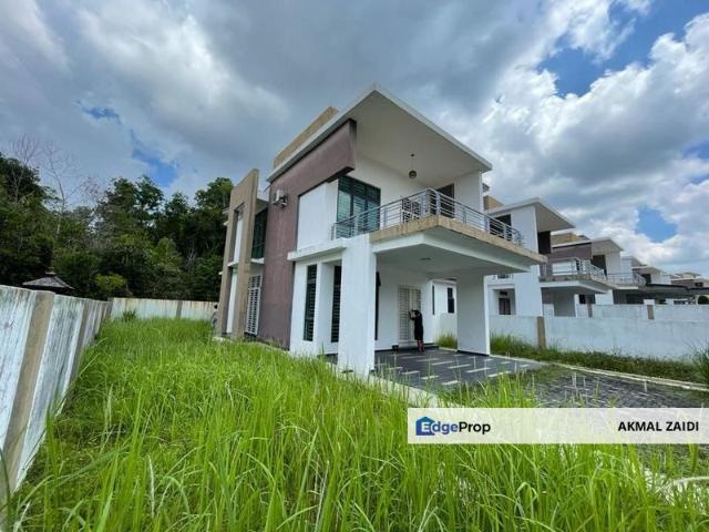 House for sale in Malaka