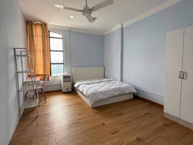 Room for rent in Country Heights Damansara, Kuala Lumpur
