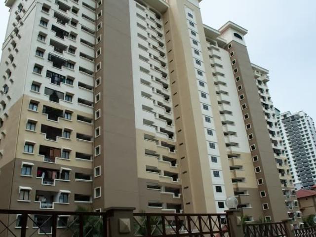 Room for rent in Country Heights Damansara, Kuala Lumpur