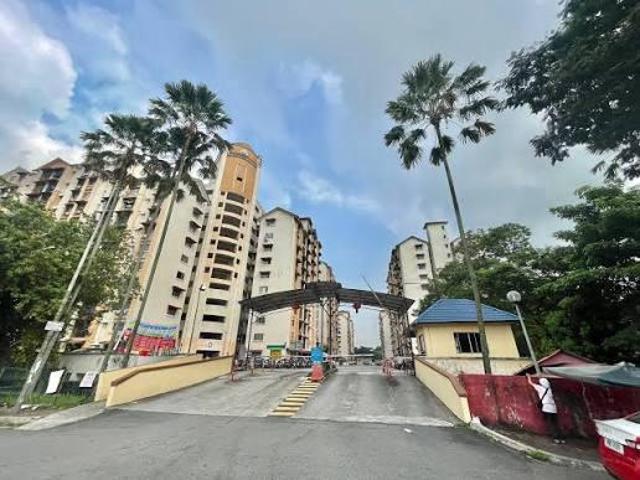 Apartment for sale in Petaling, Subang Jaya