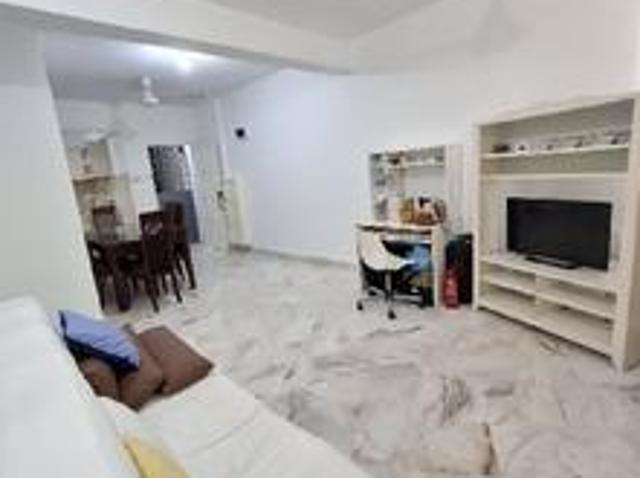 Apartment for sale in Bandar Kinrara, Majlis Bandaraya Subang Jaya