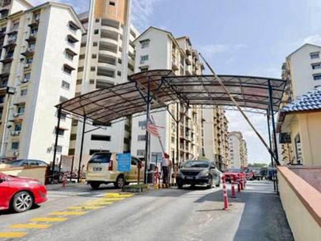 Apartment for sale in Petaling, Subang Jaya