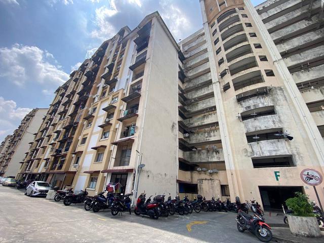 Apartment for sale in Petaling, Subang Jaya
