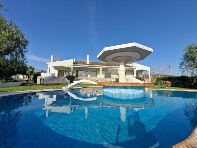 Vivenda venda em Faro