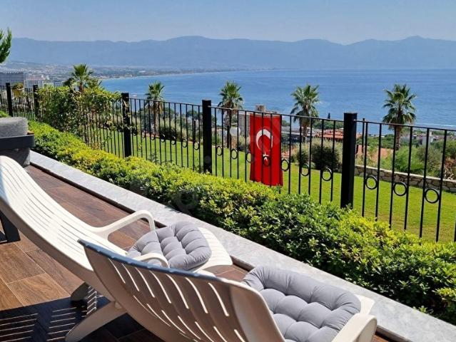 Kuşadasi, Aydin içerisinde satılık mülk