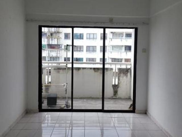 Condominium for sale in Puchong, Majlis Bandaraya Subang Jaya