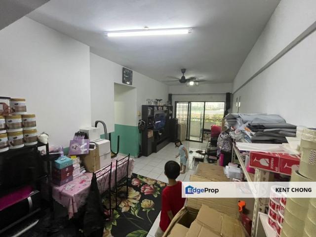 Condominium for sale in Petaling, Subang Jaya