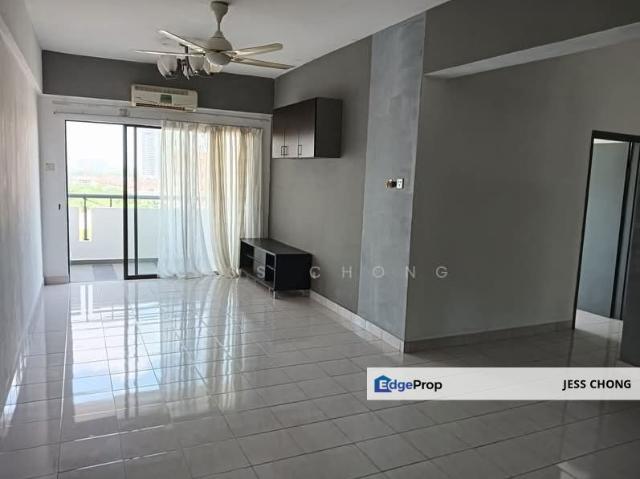 Condominium for sale in Petaling, Subang Jaya