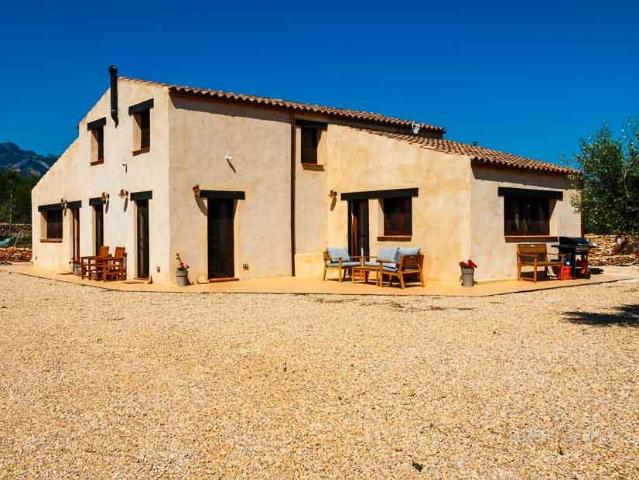 Casa en venta en Ribera d'Ebre, Catalunya