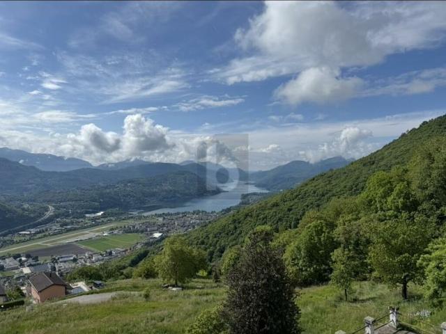 Bauernhaus kaufen in Cademario, Tessin