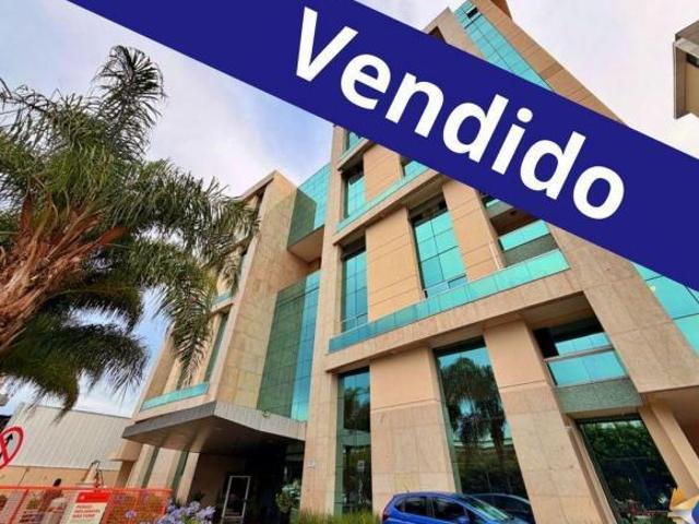 Apartamento venda em Região Geográfica Imediata do Distrito Federal, Região Integrada de Desenvolvimento do Distrito Federal e Entorno