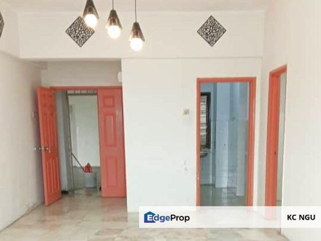 Condominium for sale in Petaling, Subang Jaya