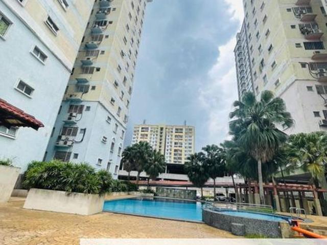 Condominium for sale in Petaling, Subang Jaya