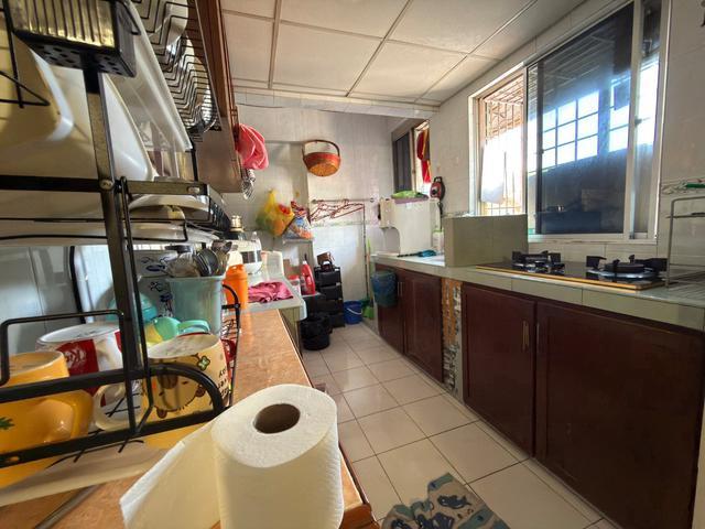 Apartment for sale in Seri Kembangan, Majlis Bandaraya Subang Jaya