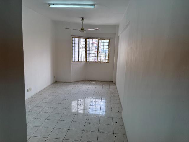 Apartment for sale in Petaling, Subang Jaya