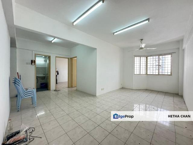 Condominium for sale in Petaling, Subang Jaya