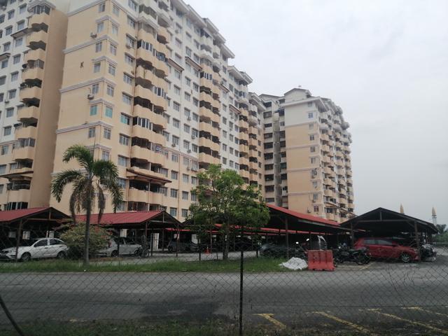 Apartment for sale in Kajang, Langat