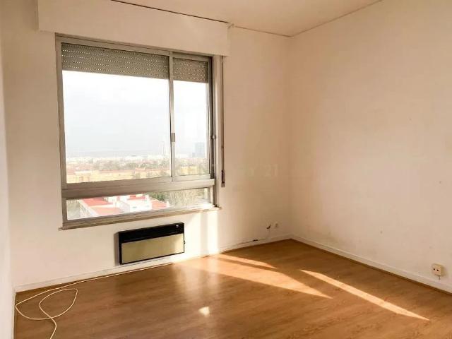 Apartamento venda em Jardins do Cristo Rei, Santiago Dos Velhos