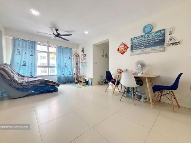 Detached House for sale in 23 North West