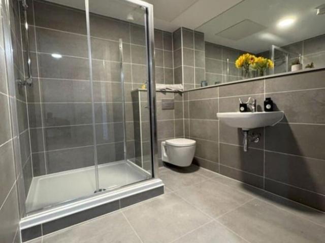 Room for rent in Ropewalks, Calderstones