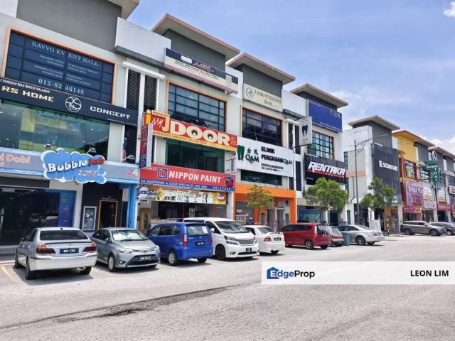 Shop for rent in Kajang, Langat