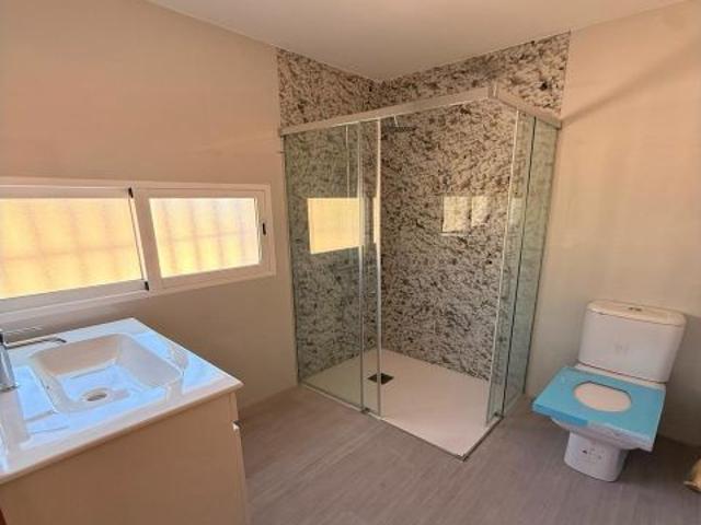 Casa en venta en La Serranía, Valencia