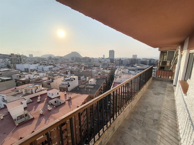 Apartamento en venta en Centro, l'Alacantí